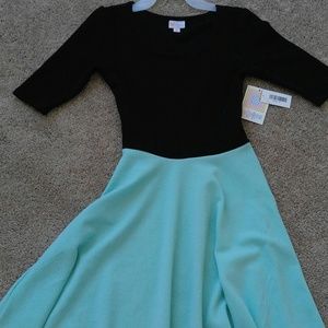 NWT Lularoe Nicole Dress